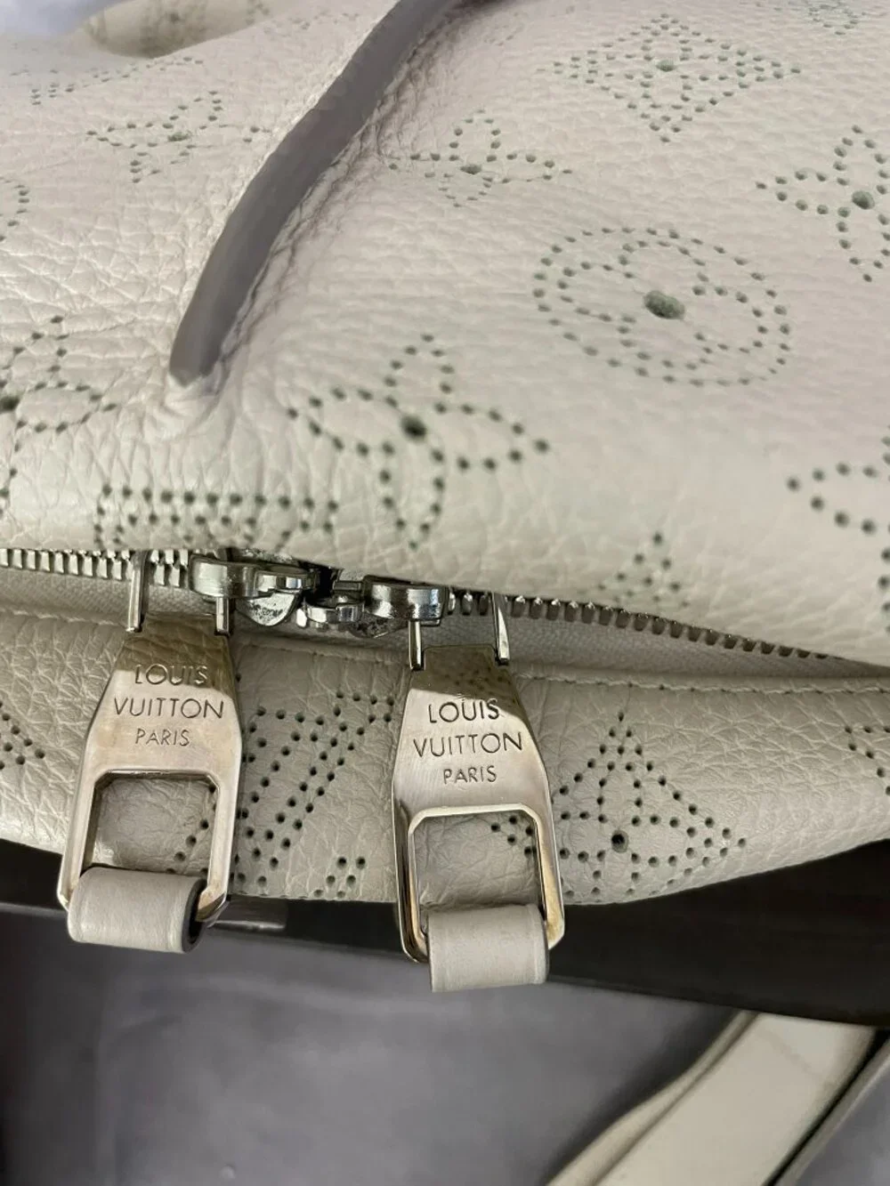 Louis Vuitton Selene PM Shoulder Bag in Winter White Mahina Leather